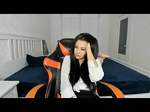 Missykitty01 online show from September 18, 3:25 pm