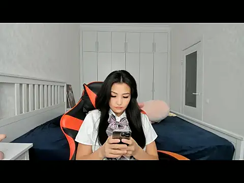 Missykitty01 online show from September 29, 3:33 am