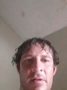 Snapshot of theDemente18 chatting on November 4, 10:20 pm theDemente18 online show from November 4, 10:20 pm