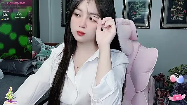 Snapshot of _Nana_20 chatting on December 2, 4:24 pm Nana 20 online show from December 2, 4:24 pm