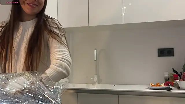 Mika Miller online show from December 21, 3:47 am