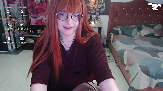 Snapshot of Avril2001 chatting on November 11, 1:49 am Avril2001 online show from November 11, 1:49 am