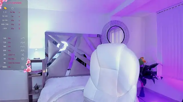 madisson davon online show from December 30, 1:14 pm