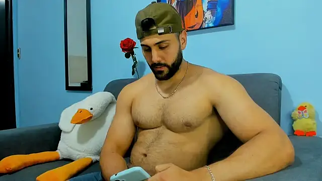 Snapshot of ETHAN_ROX chatting on January 20, 7:46 pm ETHAN ROX online show from January 20, 7:46 pm