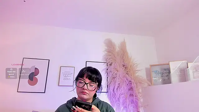 Sweet Namii online show from February 11, 2:22 pm