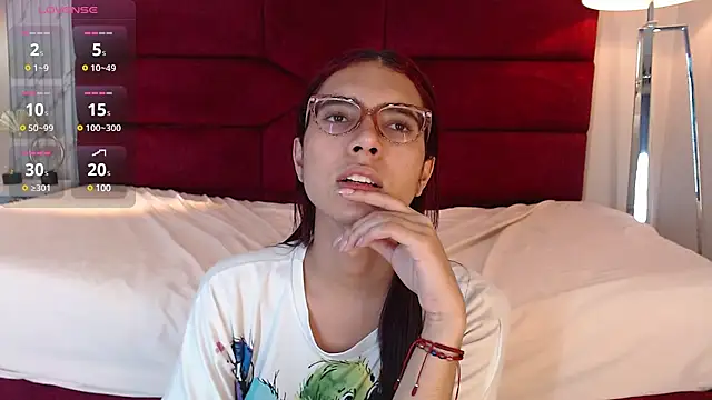 sara saenz99 online show from January 26, 1:52 am