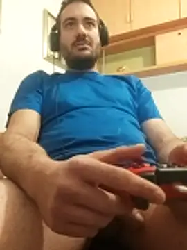 skrigul12 online show from February 8, 12:19 pm