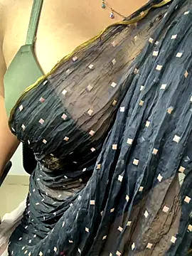 VR here 4U online show from September 21, 4:19 pm