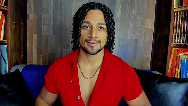 Snapshot of MikeEstevess chatting on February 22, 3:23 am MikeEstevess online show from February 22, 3:23 am