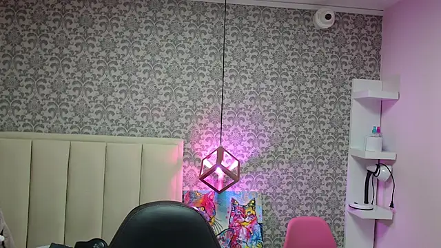 Kittytimberlake online show from February 25, 11:30 am