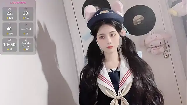 Qedgjwyz1 online show from March 21, 11:55 am