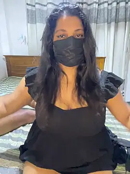 NOORA-GIRL online show from March 17, 2:38 am