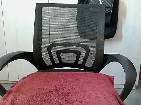 Snapshot of Destiny_Desire chatting on September 9, 8:36 am Destiny Desire online show from September 9, 8:36 am