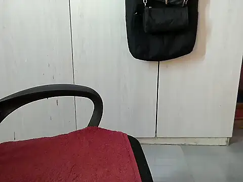 Snapshot of Destiny_Desire chatting on September 15, 5:24 pm Destiny Desire online show from September 15, 5:24 pm