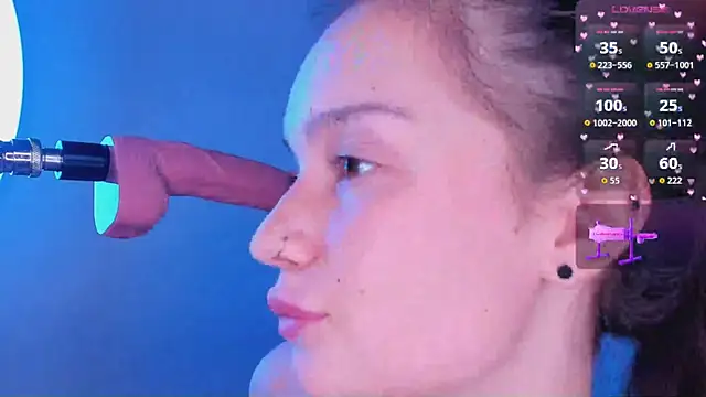 Snapshot of bitchpeace_ chatting on September 29, 6:57 pm bitchpeace online show from September 29, 6:57 pm