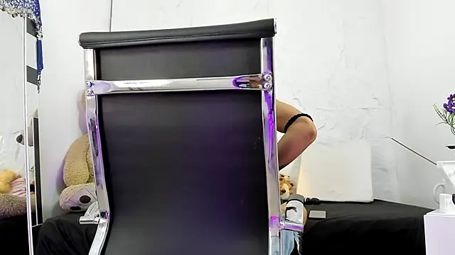 zorravioletta1 online show from January 13, 12:24 pm