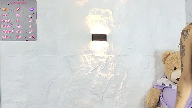 zorravioletta1 online show from November 8, 11:43 am