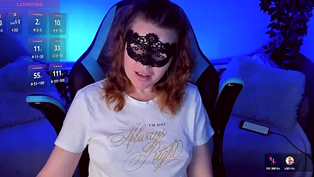 Sexy-Housewife online show from October 20, 7:36 pm