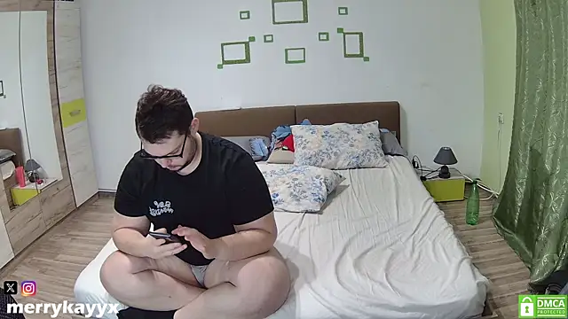 merrykayyy online show from March 18, 1:53 am