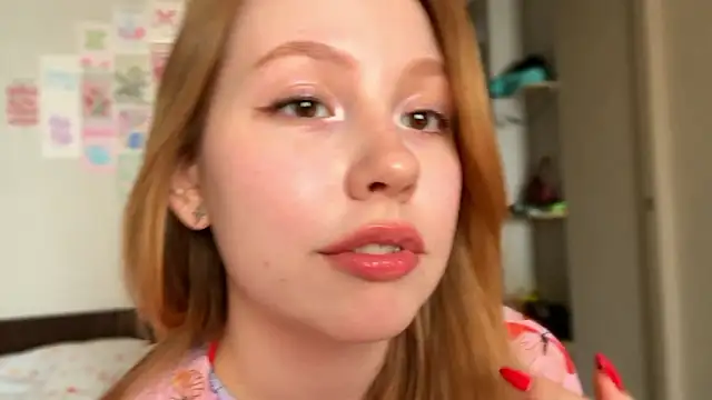 HoneyAudrey online show from March 28, 2:55 am