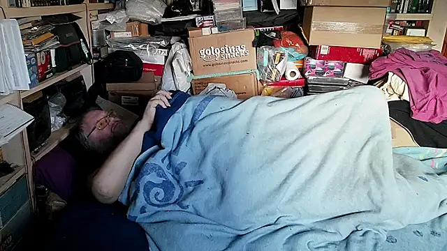 hadeszeuss2 online show from January 19, 3:05 pm