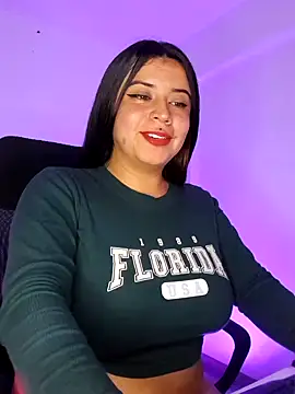 Devilsweet17 online show from January 12, 1:21 am