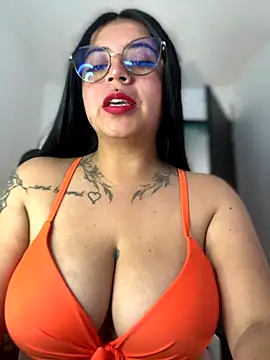 Devilsweet17 online show from September 18, 12:07 pm