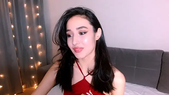 Li noen online show from March 7, 9:48 pm