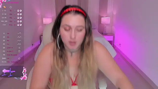 lenah smith online show from January 30, 6:00 pm