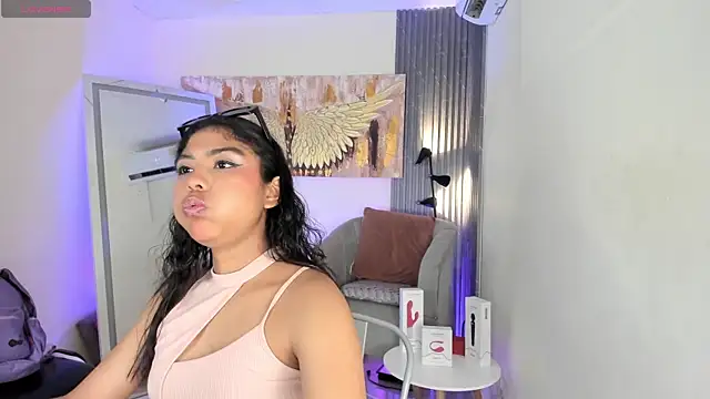 emma alice  online show from January 24, 12:31 pm