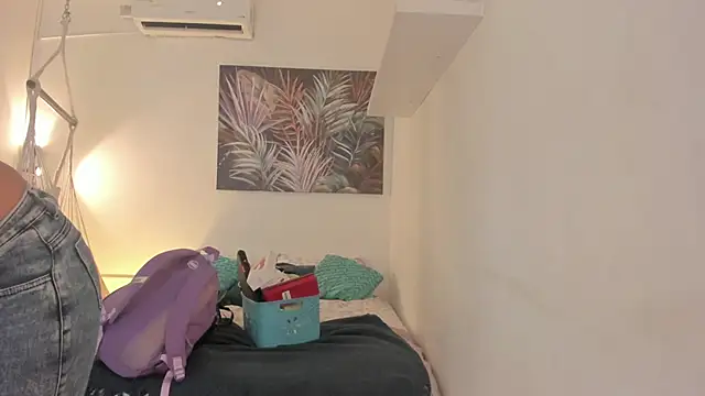 emma alice  online show from March 19, 12:23 pm