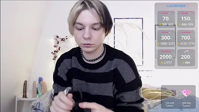 Snapshot of Yakhont chatting on February 18, 4:26 am Yakhont online show from February 18, 4:26 am