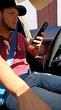 Snapshot of mosmar_20 chatting on December 4, 1:31 pm mosmar 20 online show from December 4, 1:31 pm