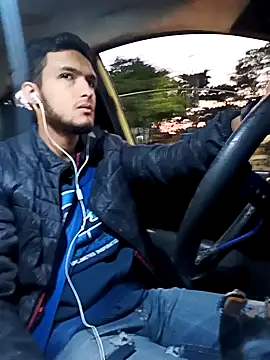 Snapshot of mosmar_20 chatting on December 13, 10:41 am mosmar 20 online show from December 13, 10:41 am