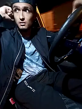 Snapshot of mosmar_20 chatting on December 27, 5:20 am mosmar 20 online show from December 27, 5:20 am