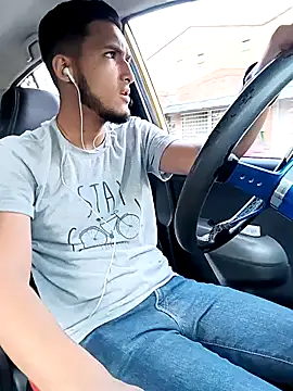 Snapshot of mosmar_20 chatting on January 9, 9:26 pm mosmar 20 online show from January 9, 9:26 pm