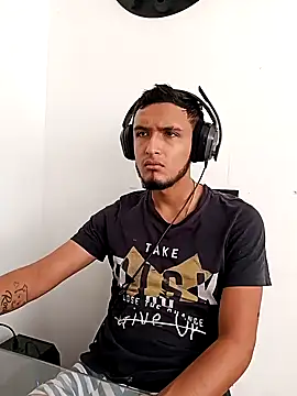 Snapshot of mosmar_20 chatting on January 18, 8:51 pm mosmar 20 online show from January 18, 8:51 pm