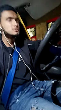 Snapshot of mosmar_20 chatting on January 20, 2:32 am mosmar 20 online show from January 20, 2:32 am