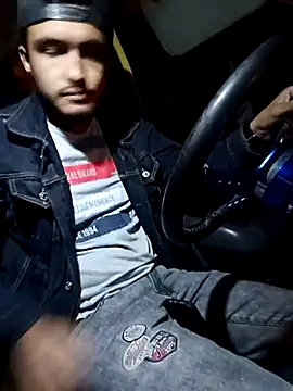 Snapshot of mosmar_20 chatting on November 10, 10:14 am mosmar 20 online show from November 10, 10:14 am