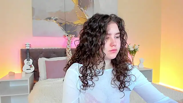 Ariella Sol online show from December 9, 1:07 am