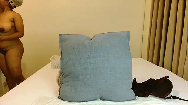 ALEXABOUJEE95 online show from February 27, 3:25 am