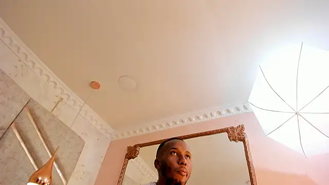 JamesParck online show from January 27, 6:20 pm