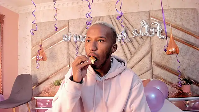 JamesParck online show from February 14, 12:25 pm