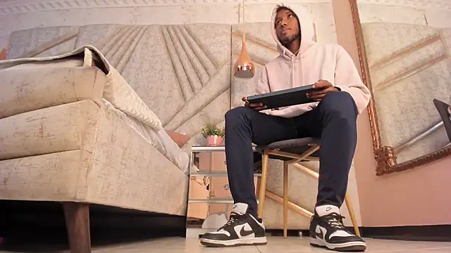 JamesParck online show from February 23, 11:33 am