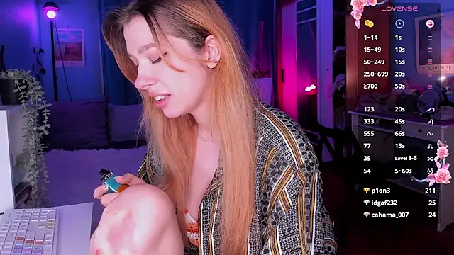 tenderdreams online show from March 2, 3:05 pm