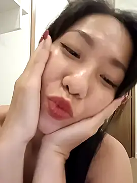 Sugar2k5 online show from February 3, 1:40 pm