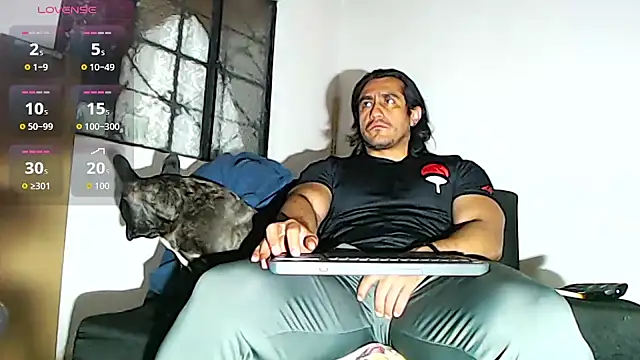 Snapshot of willian_m777 chatting on November 15, 4:43 am willian m777 online show from November 15, 4:43 am