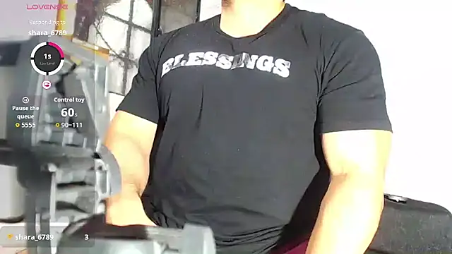 Snapshot of willian_m777 chatting on November 28, 4:26 am willian m777 online show from November 28, 4:26 am