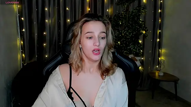 Sinty Noria online show from February 10, 1:03 am