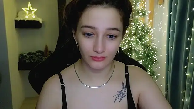 Sinty Noria online show from January 12, 1:11 am